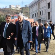 Yeni Of Devlet Hastanesi İnşaatı Hızla İlerliyor