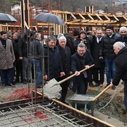 Başkan Sarıalioğlu, Of-Taşhan Çarşısı Of'un ekonomisine ciddi katkı sağlayacak