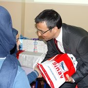 Of'ta Hayırseverlerden 10 Bin Kitap