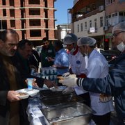 Of Belediyesinden Kutlu Doğum Pilavı