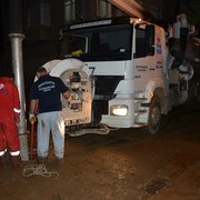 Of'ta Sel Felaketinin İzleri Temizleniyor