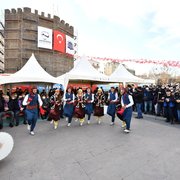 Başkan Sarıalioğlu, "Hamsi'de bizim, Ciğer'de bizim"
