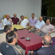 Ak Parti'nin Pınaraltı mahallesi iftarına yoğun katılım