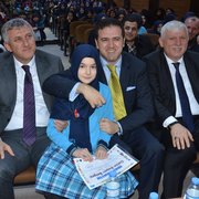 Of'ta Öğrencilerin Karne Heyecanı