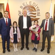 Başkan Sarıalioğlu’nun Minik Misafirleri