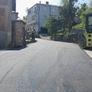 Tavşanlı ve Yazlık Mahallesi'nde Asfalt Serim Çalışmaları Tamamlandı