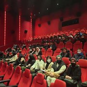 Oflu öğrenciler İyi ki varsın Eren! filmini izlediler